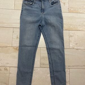 Refuge Women's Skinny Jeans in Denim Blue